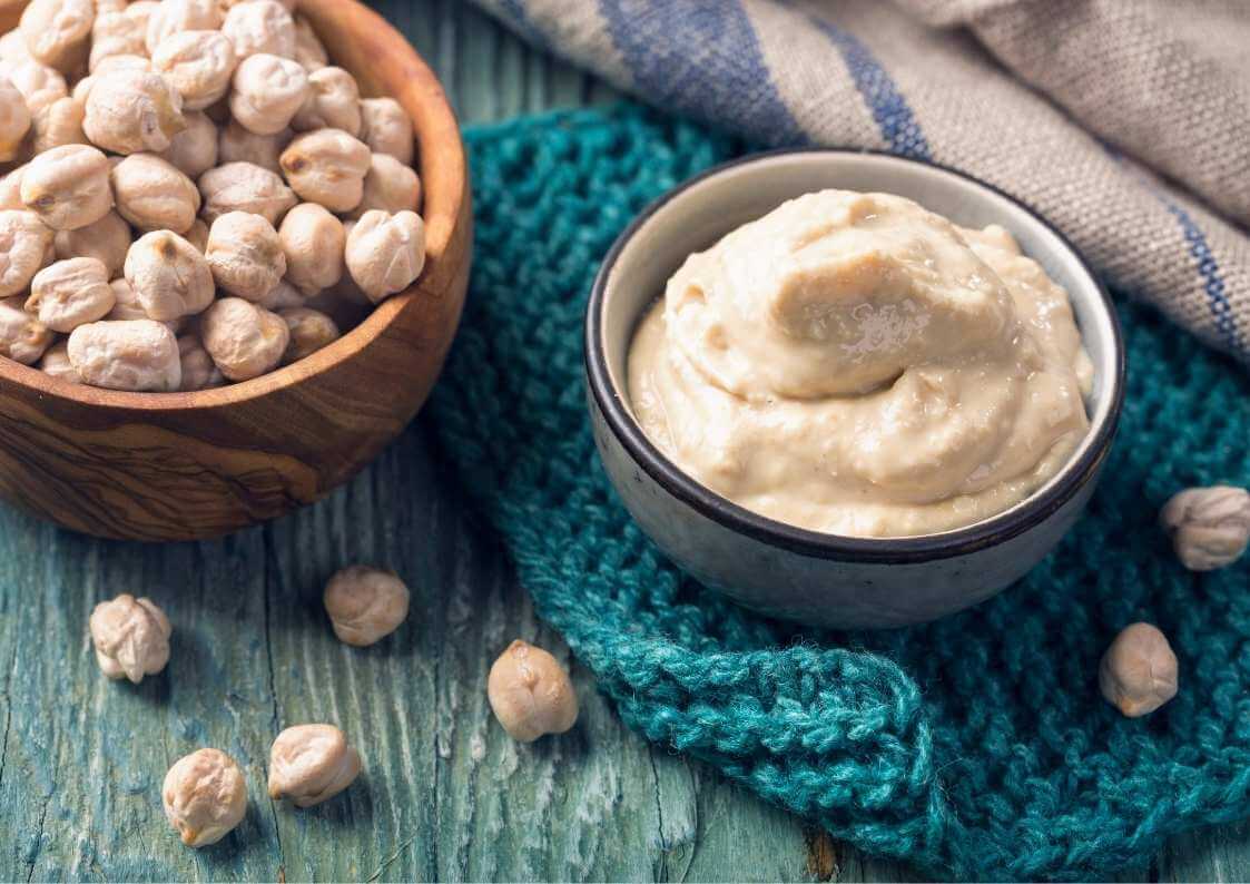 לא צריך חומוסייה: כללי הברזל להכנת חומוס ביתי חלק ומענג